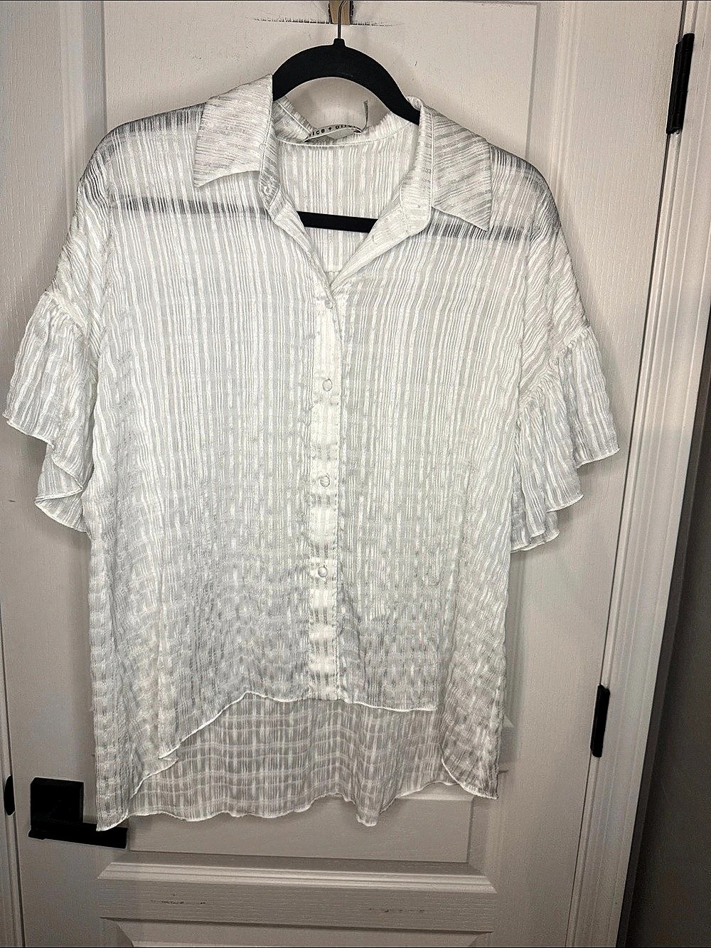 alice + olivia Edyth Ruffle-Sleeve Shirt White Medium
